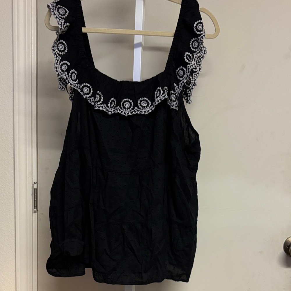 NWOT Old Navy Black Sleeveless Top with White Embroidery